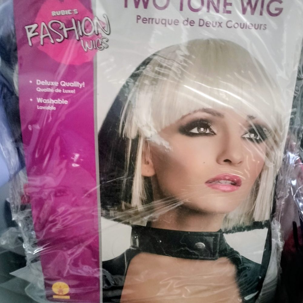 NEW Rubie's Rock Star Diva Two Tone Black and Blonde Costume Wig Cosplay - Picture 5 of 5